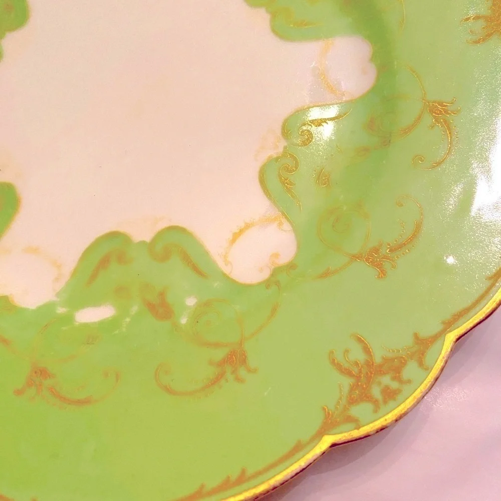 Antique Haviland Green and Gold Scalloped Dinnerware Plates 2